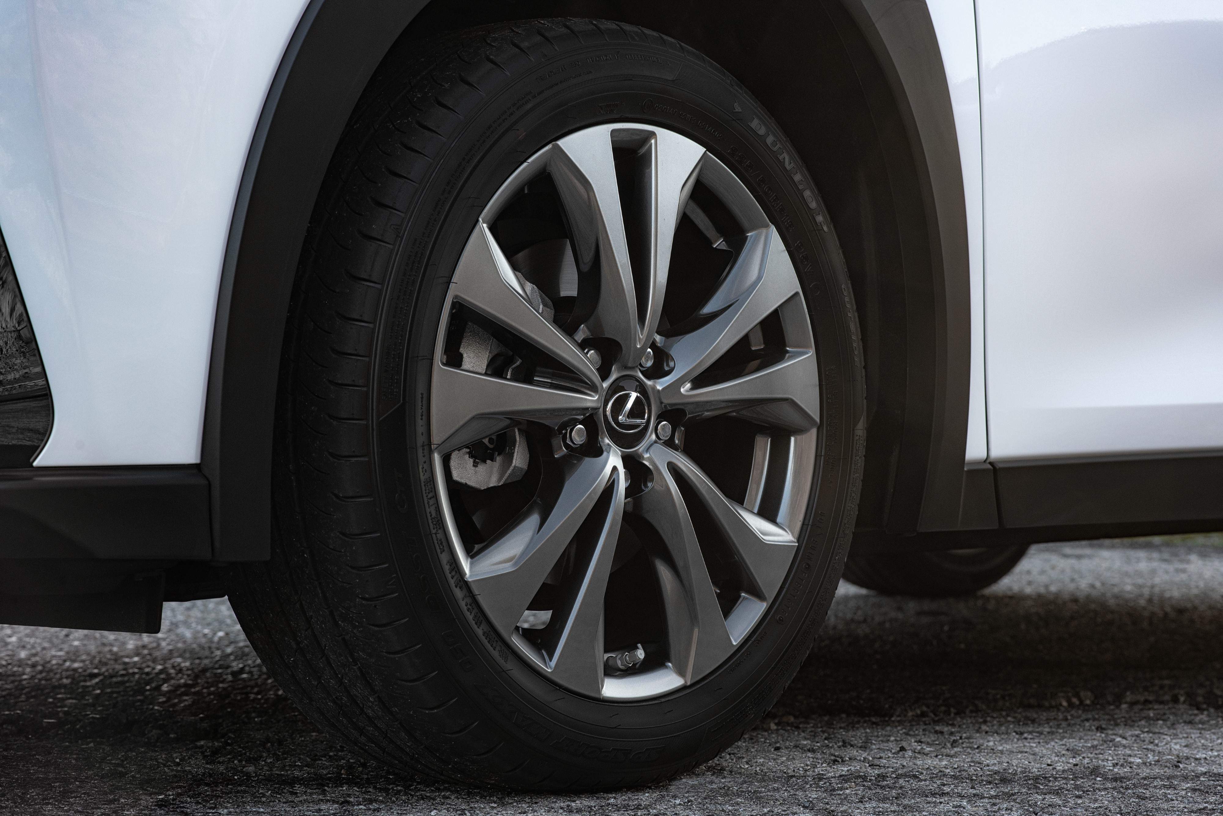 Lexus UX dettaglio 1